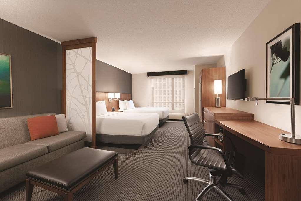 Hyatt Place Inner Harbor 3*